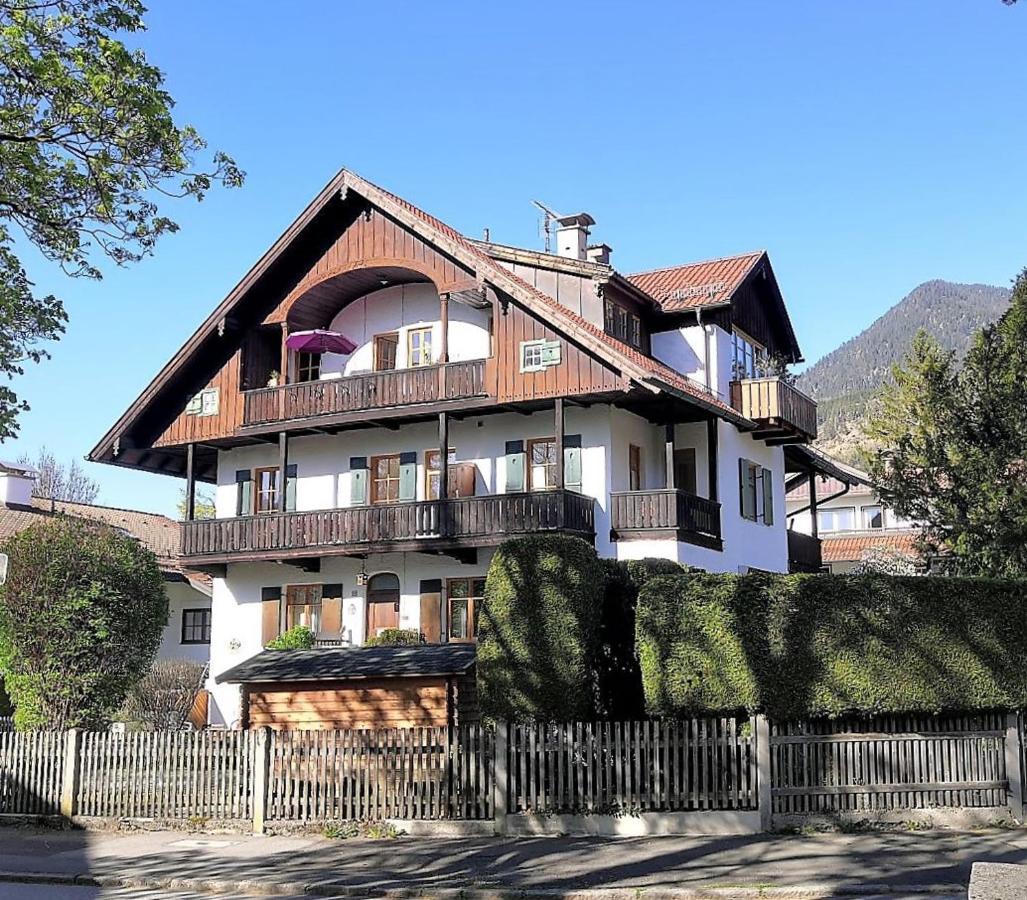 Ferienhaus Erika Garmisch-Partenkirchen Ngoại thất bức ảnh